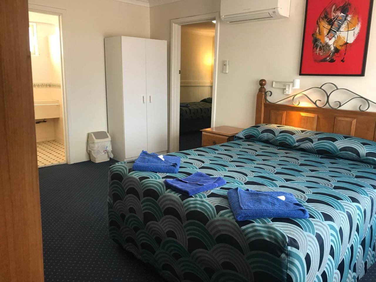 Bunbury Motel Екстер'єр фото